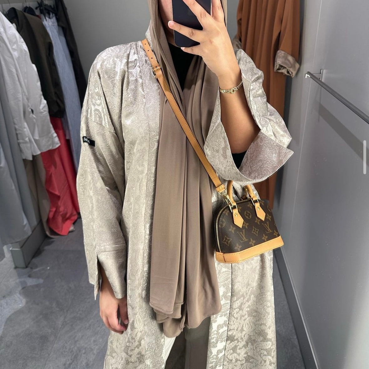 Aestas beige